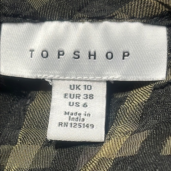 Topshop Black and khaki GINGHAM PLAID, PETER PAN RUFFLE COLLAR  TOP US SIZE 6 - Picture 3 of 9